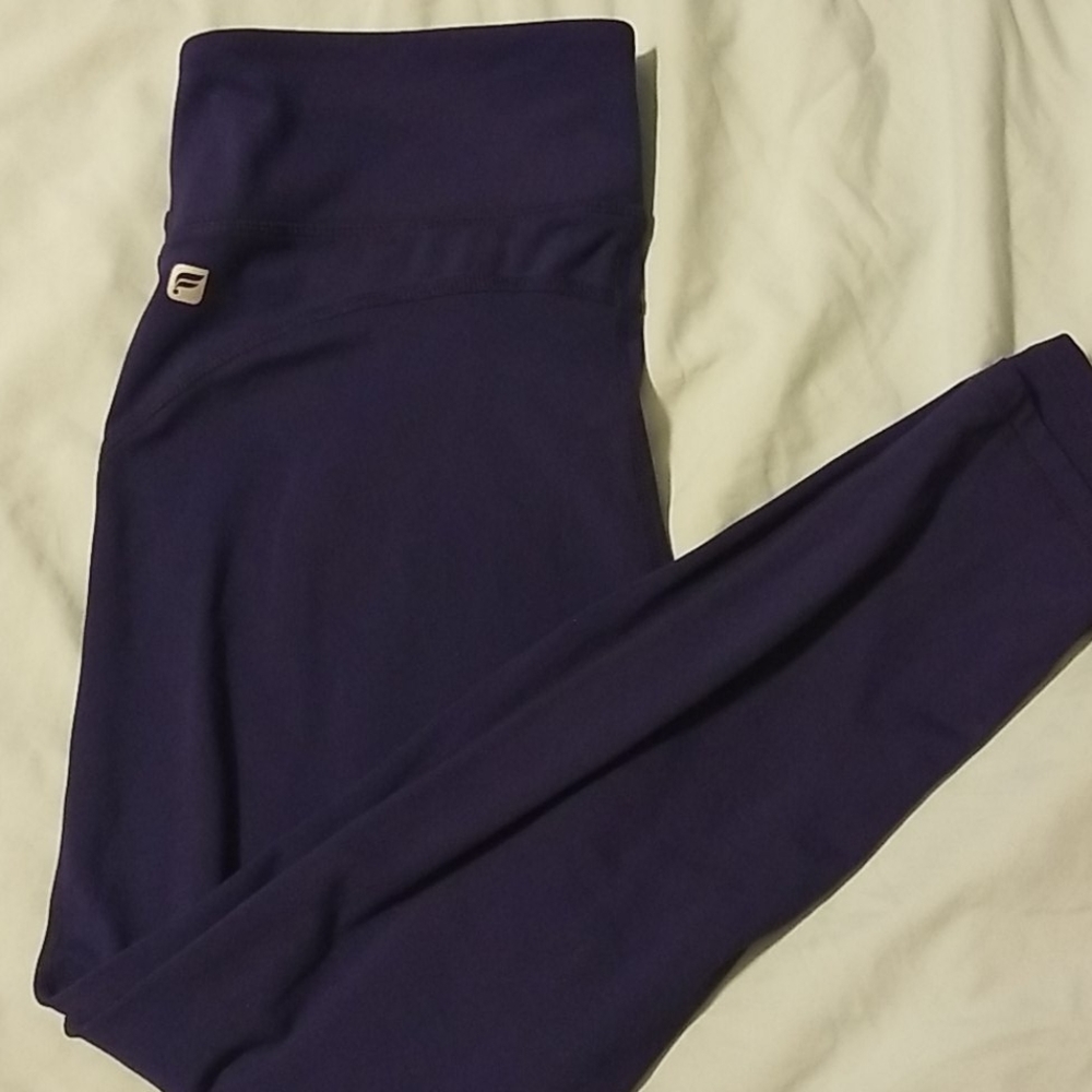 Fabletics capri pants